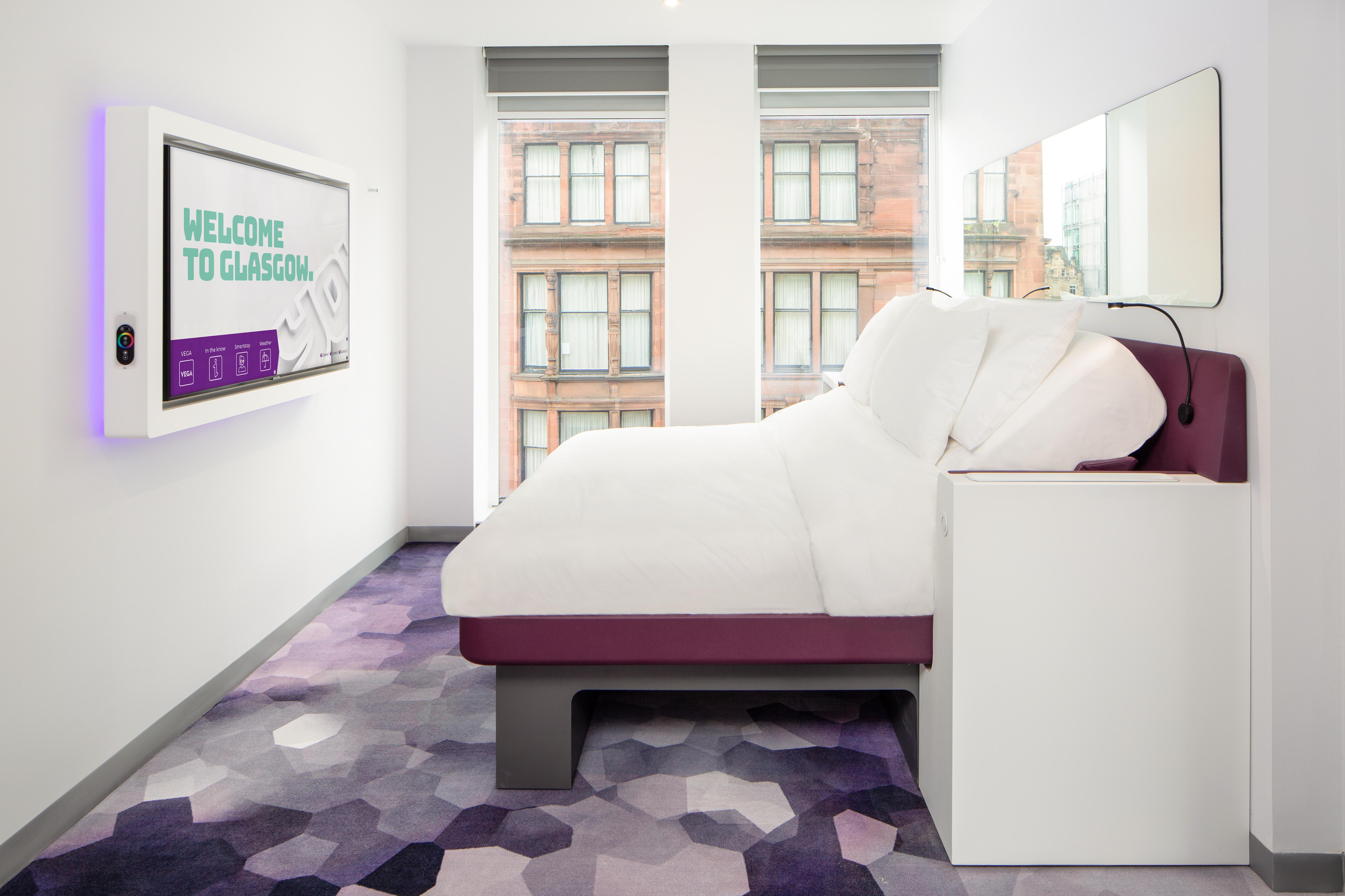 Yotel Глазго Екстер'єр фото A room at the new Zleep hotel in Glasgow