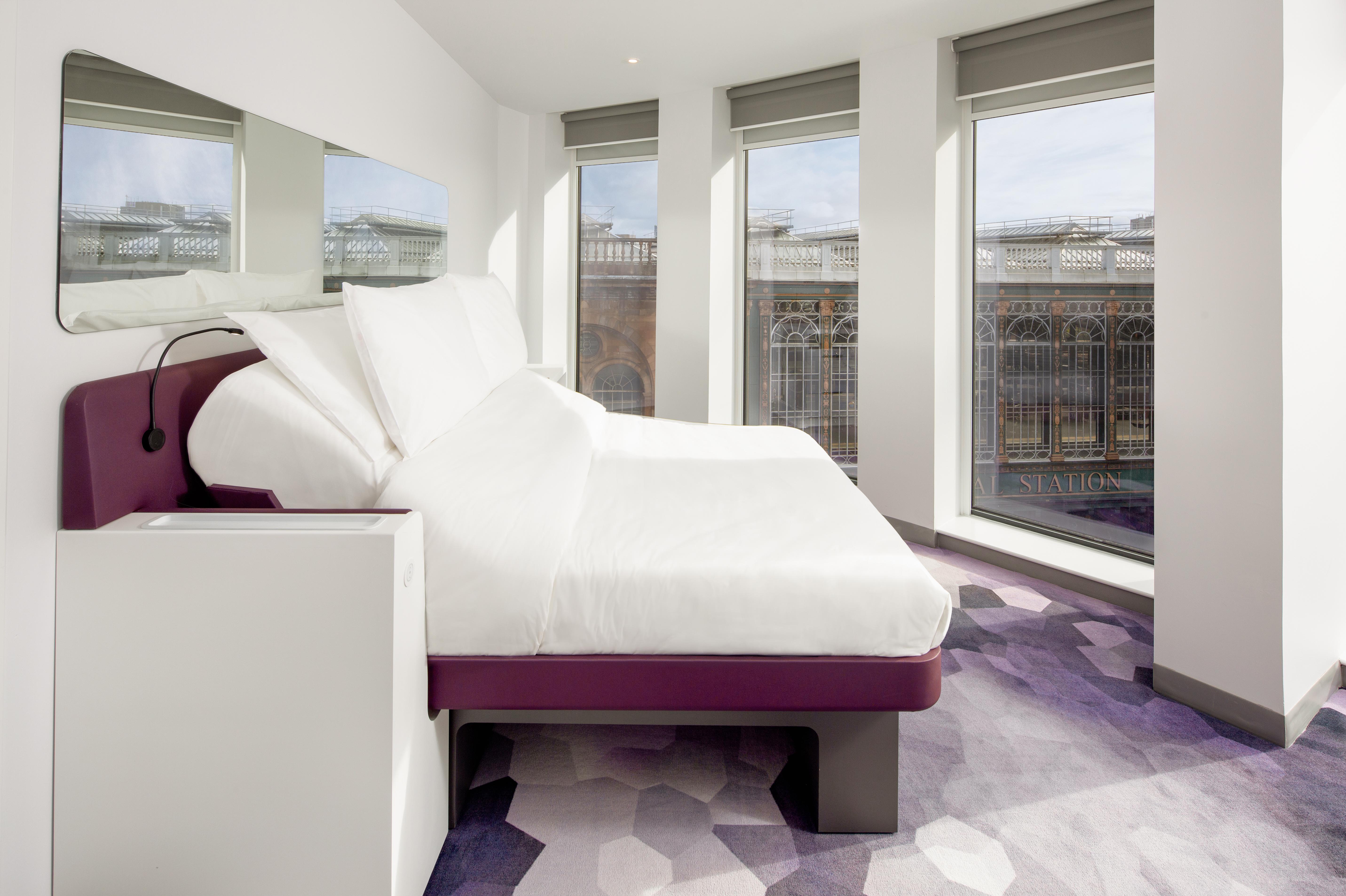 Yotel Глазго Екстер'єр фото The room of the hotel