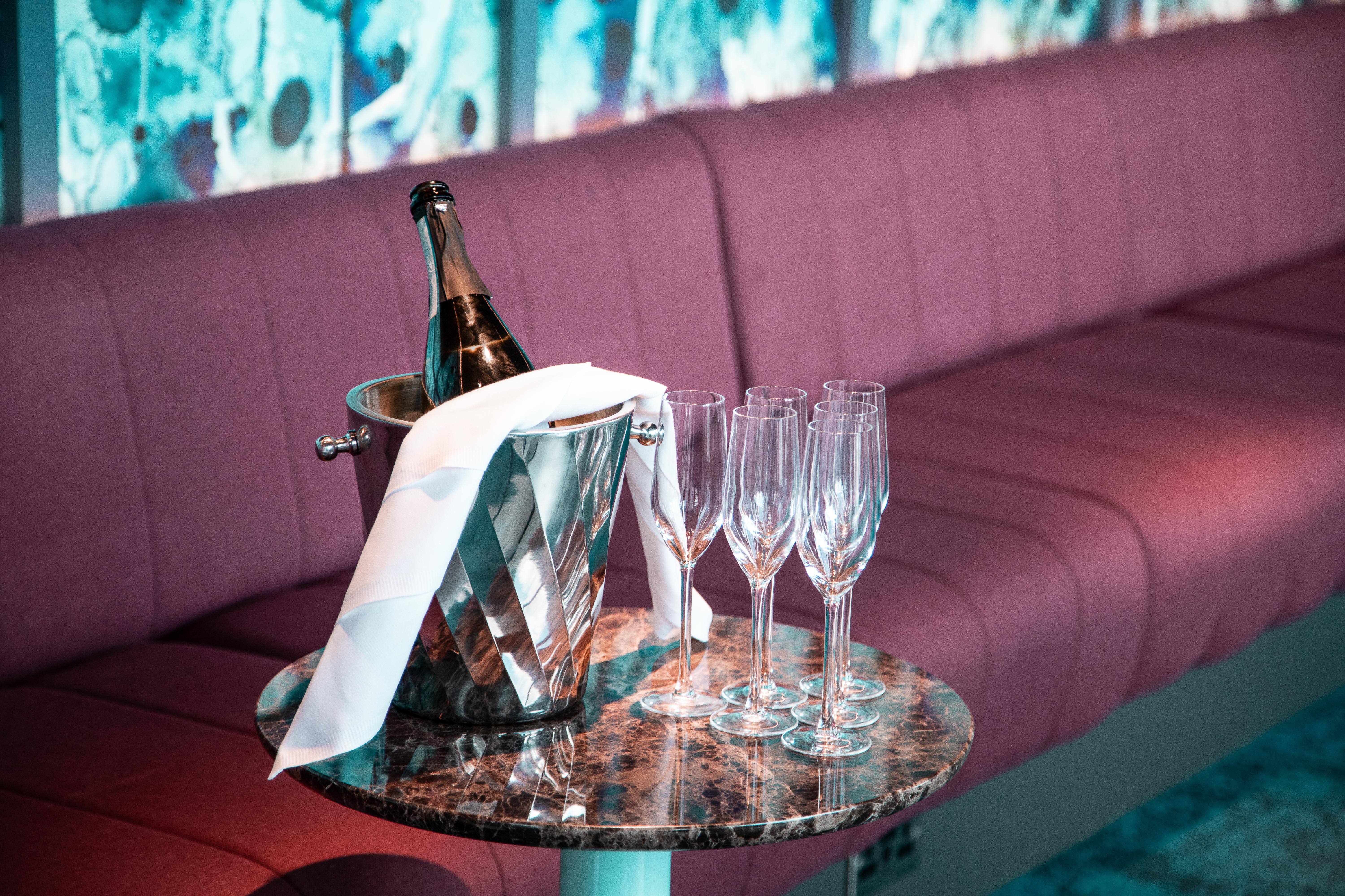 Yotel Глазго Екстер'єр фото The interior of the restaurant